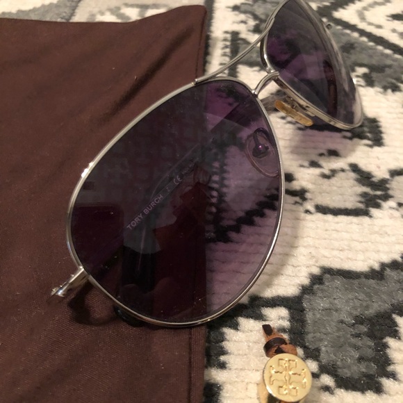 Tory Burch Sunglasses - Picture 2 of 7